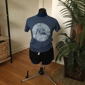 Quiksilver tee